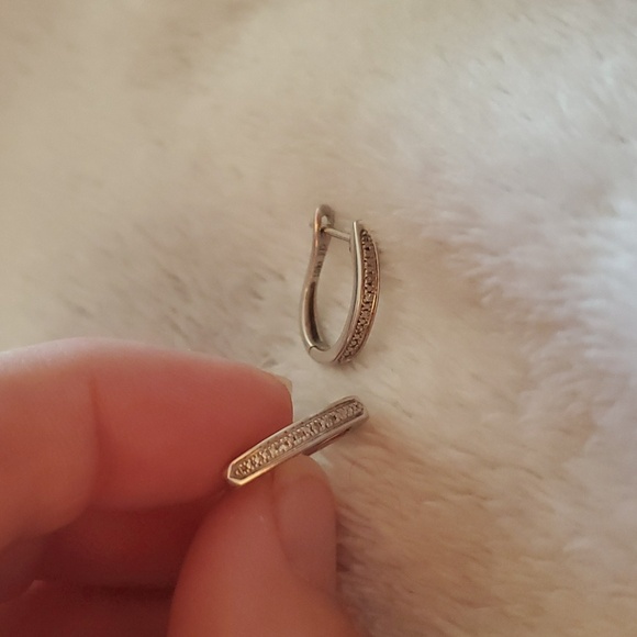 Real diamond and 10 kt white gold earrings - Picture 6 of 6